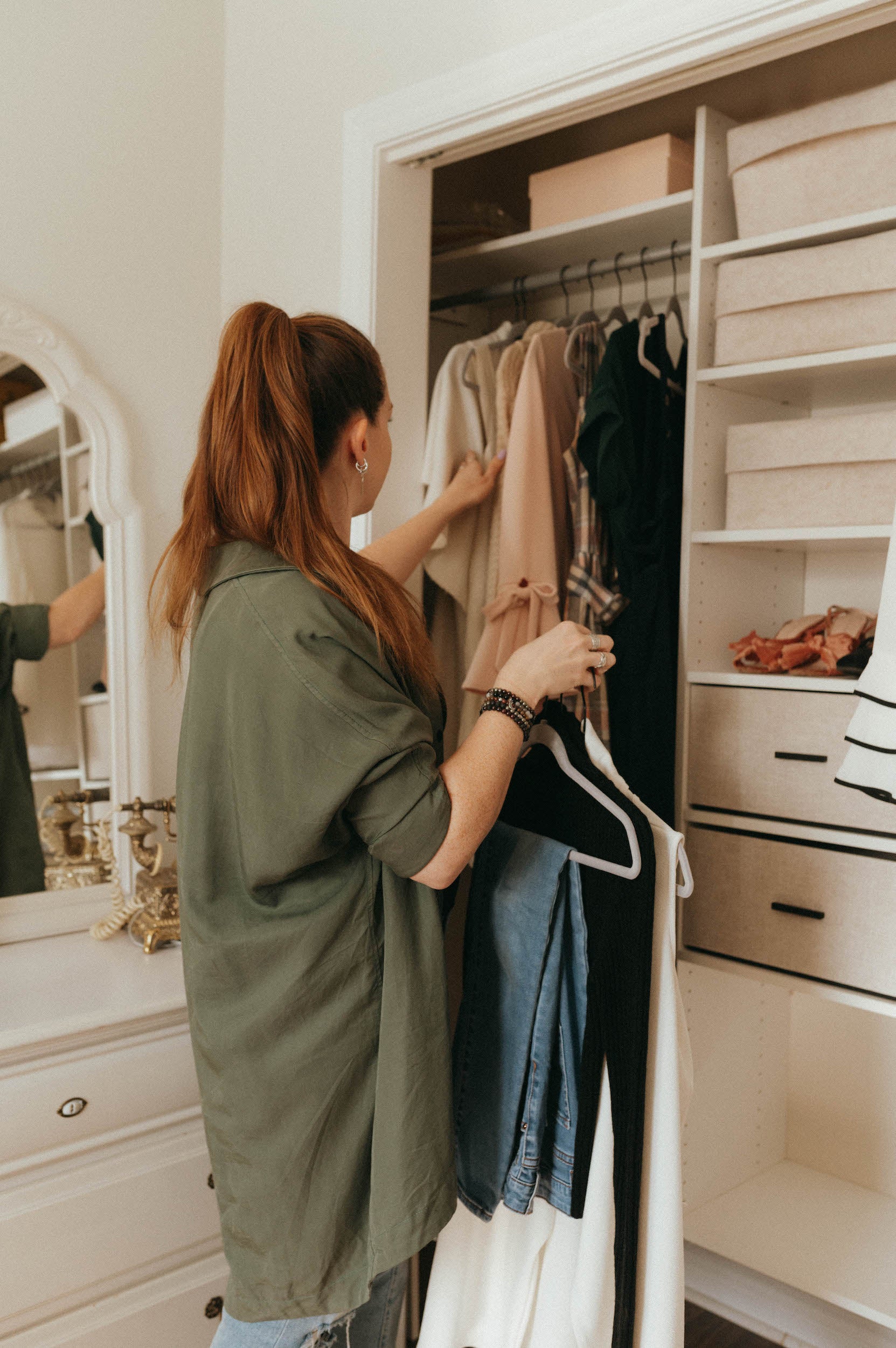 Personal Shopper and Personal Stylist Cassandra Elizabeth will edit your closet and help you create a minimalist Wardrobe filled with quiet luxury brands.  
