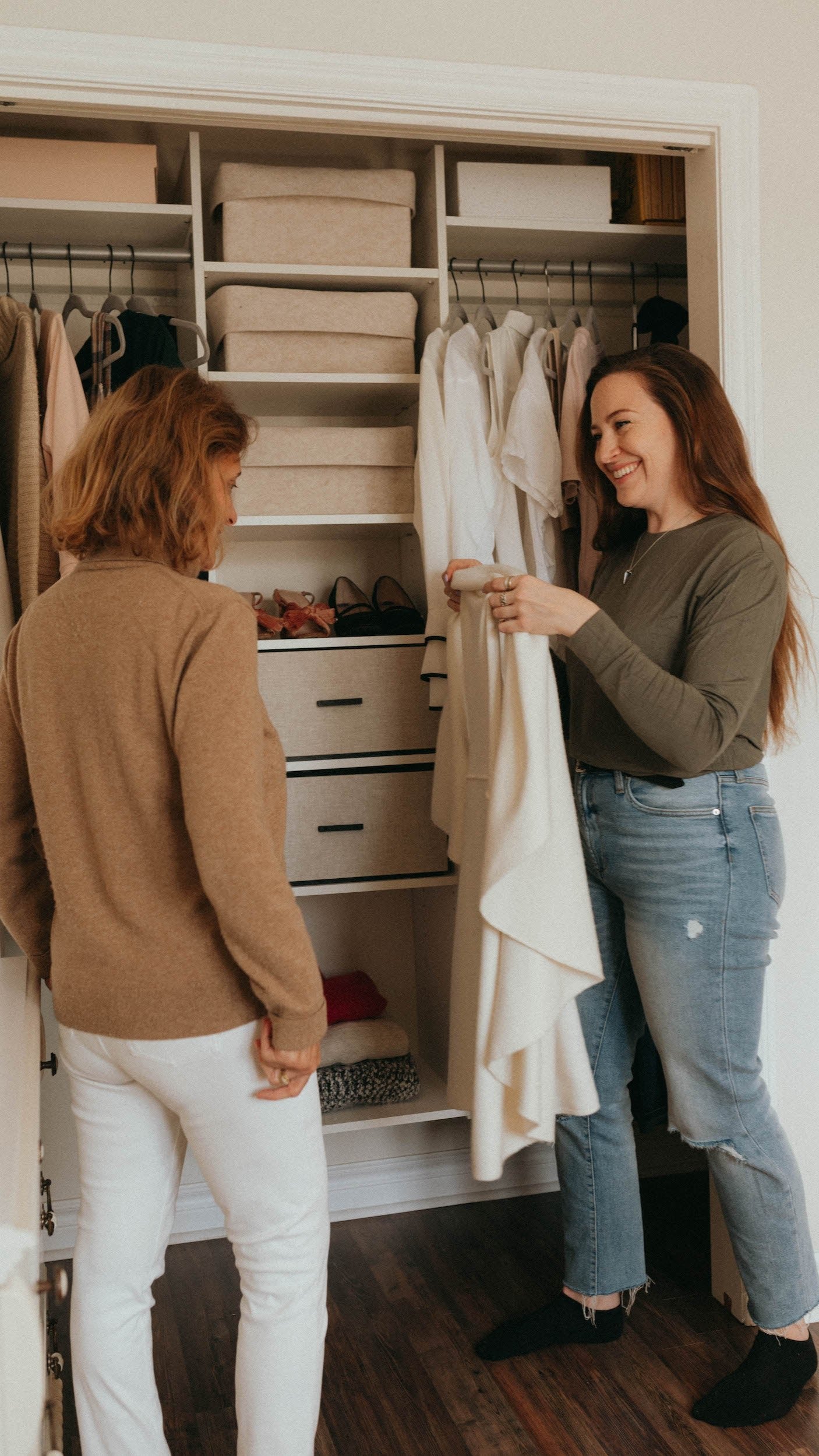 Cassandra Elizabeth is a Toronto-based personal shopper and clothing stylist who focuses on creating a personalized style experience that leaves you feeling comfortable and confident—before, during, and after your closet edit session.