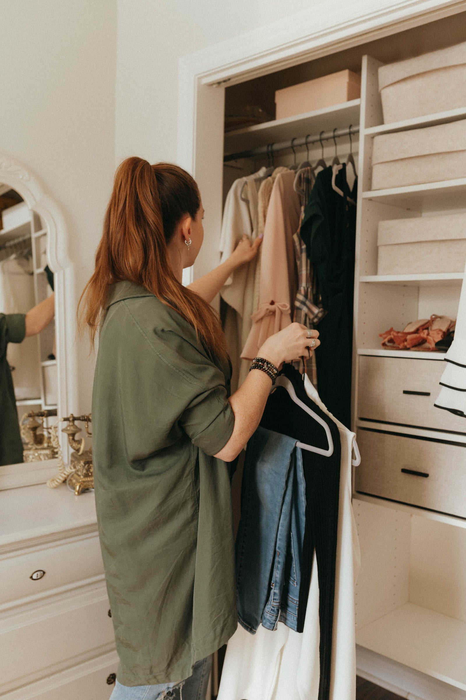 Personal Shopper and Personal Stylist Cassandra Elizabeth will edit your closet and help you create a minimalist Wardrobe filled with quiet luxury brands.  